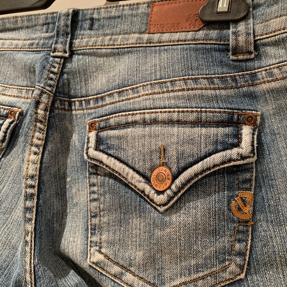 Flare-leg, faded jeans - Picture 5 of 7